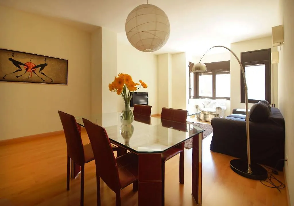 Barcelona Apartamentos Villarroel