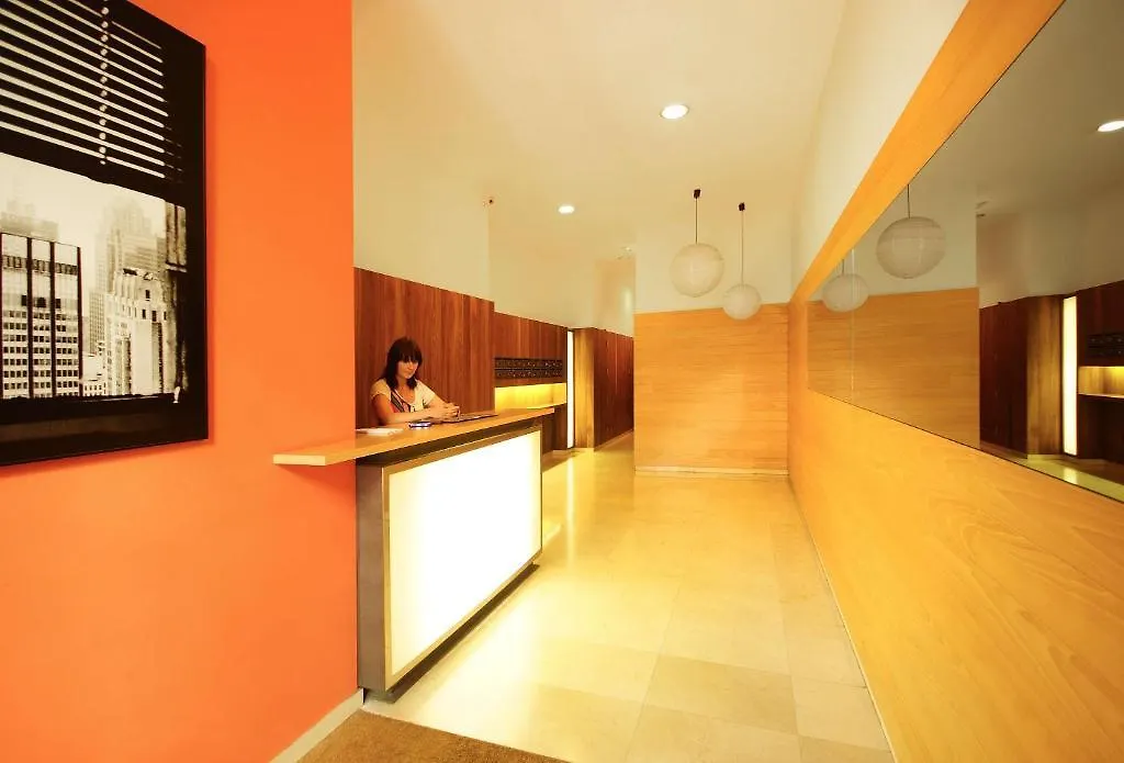 Barcelona Apartment Villarroel Испания